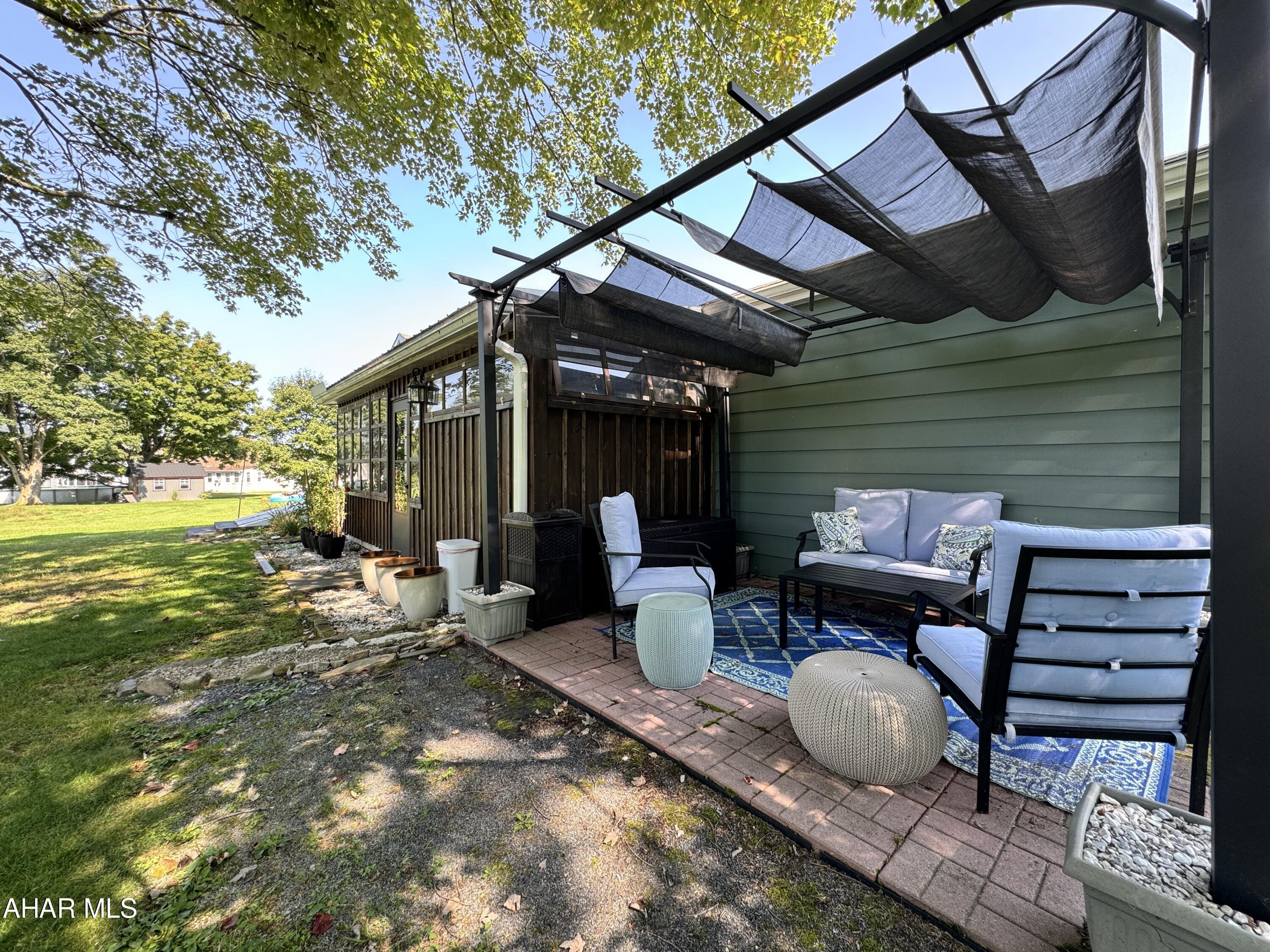 Meadowbrook Terrace - Residential