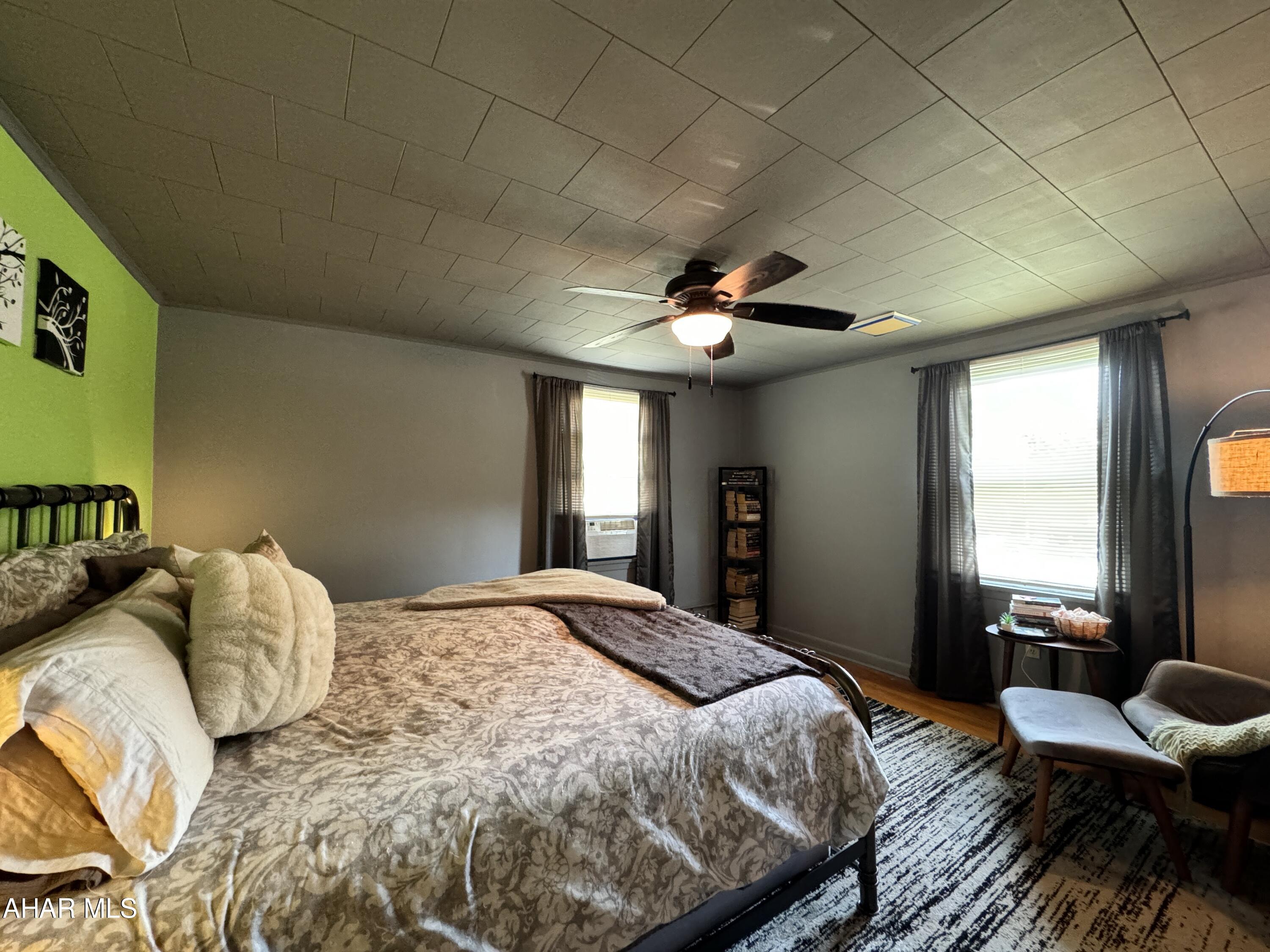 Meadowbrook Terrace - Residential