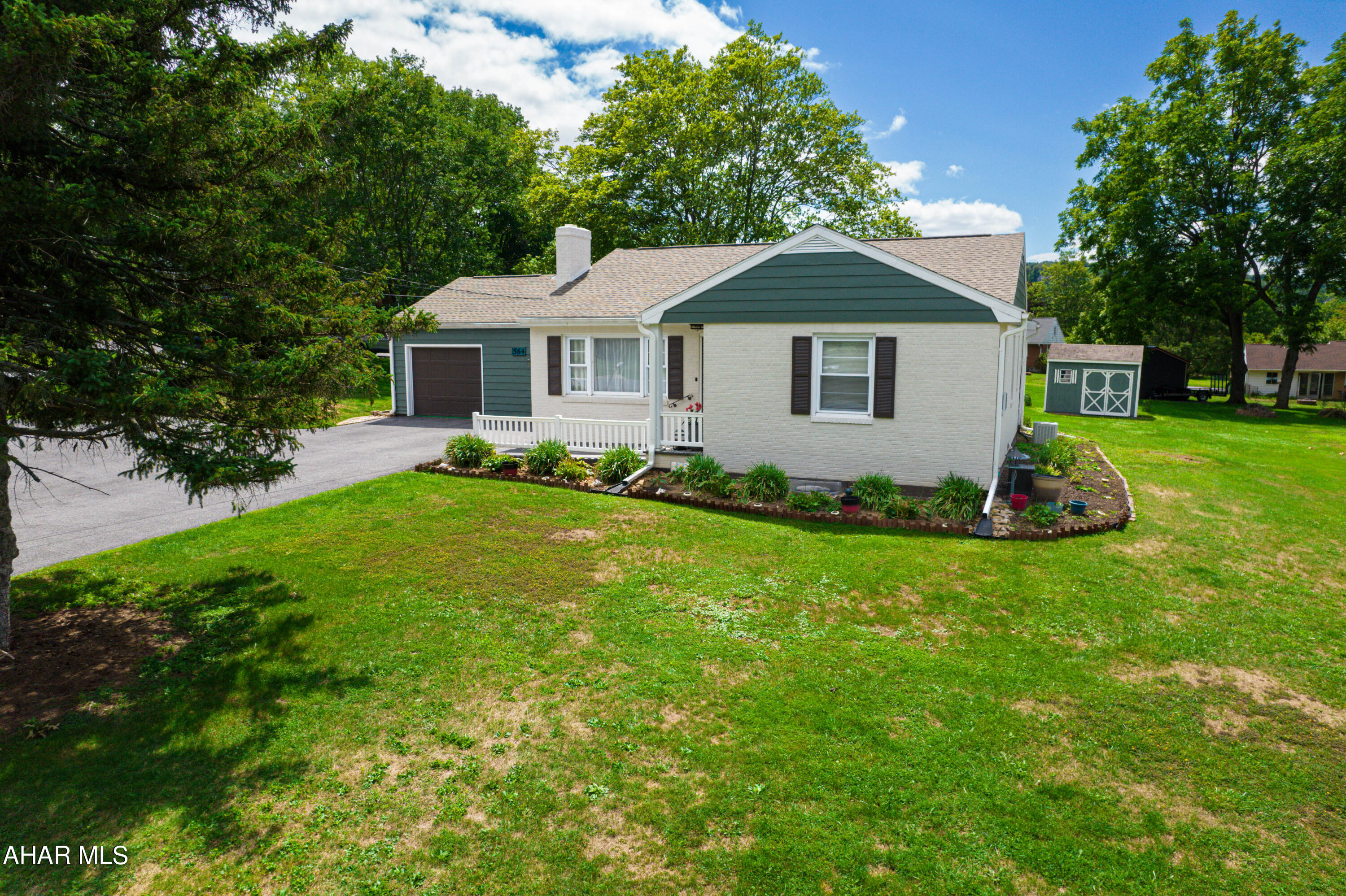 Meadowbrook Terrace - Residential