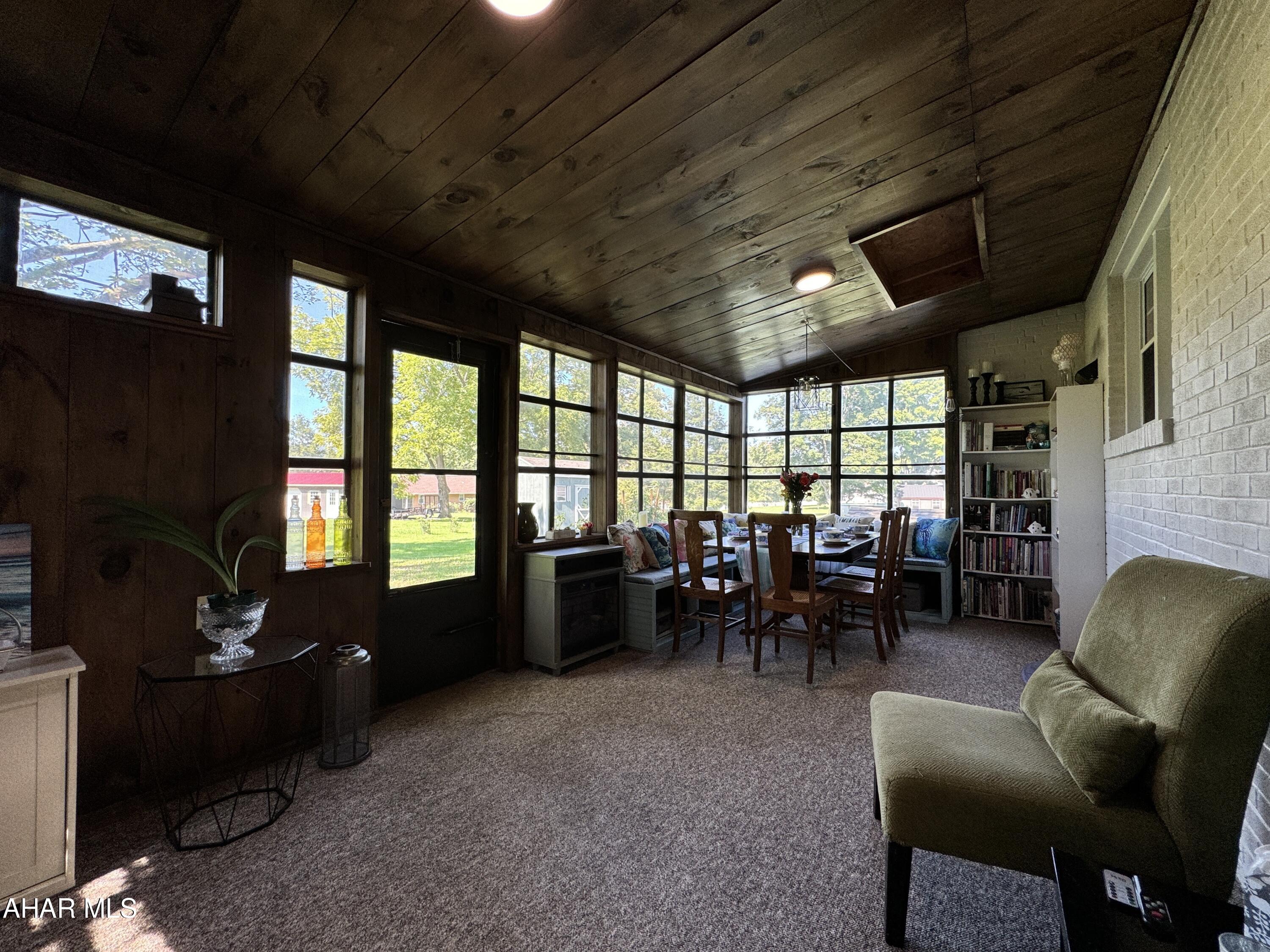 Meadowbrook Terrace - Residential