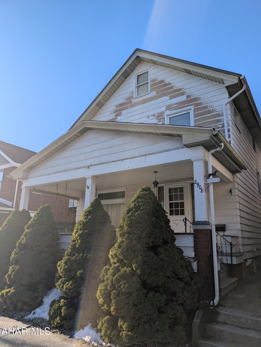 This home offers the perfect blend of character and potential! With beautiful original woodwork, pocket doors, and hardwood floors (beneath the carpet), this home projects timeless charm. Featuring 3 bedrooms, there's additional space in the attic to create a 4th bedroom or use it for extra storage—perfect for those looking to add value over time.

The main floor includes a spacious living area, dining room, kitchen, along with a full bath. Outside, enjoy a covered porch, and a fenced-in yard—ideal for pets, gardening, or outdoor entertaining. The 2-car garage provides additional storage and parking space.

Whether you're a first-time homebuyer looking to make it your own or an investor seeking a property with great potential, this home is a must-see! Don't miss the opportunity to make it yours.