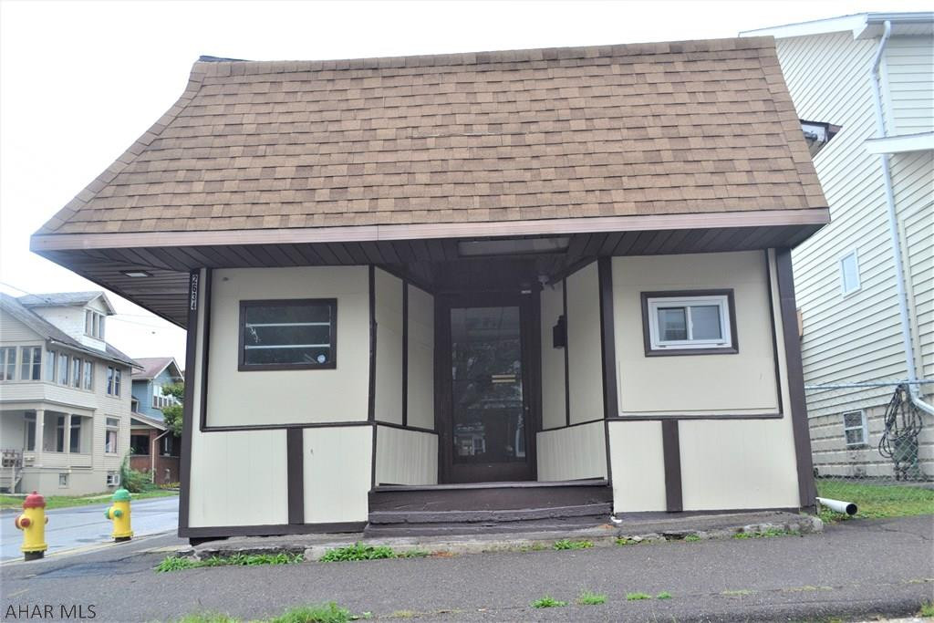 Toy Town - Commercial Sale