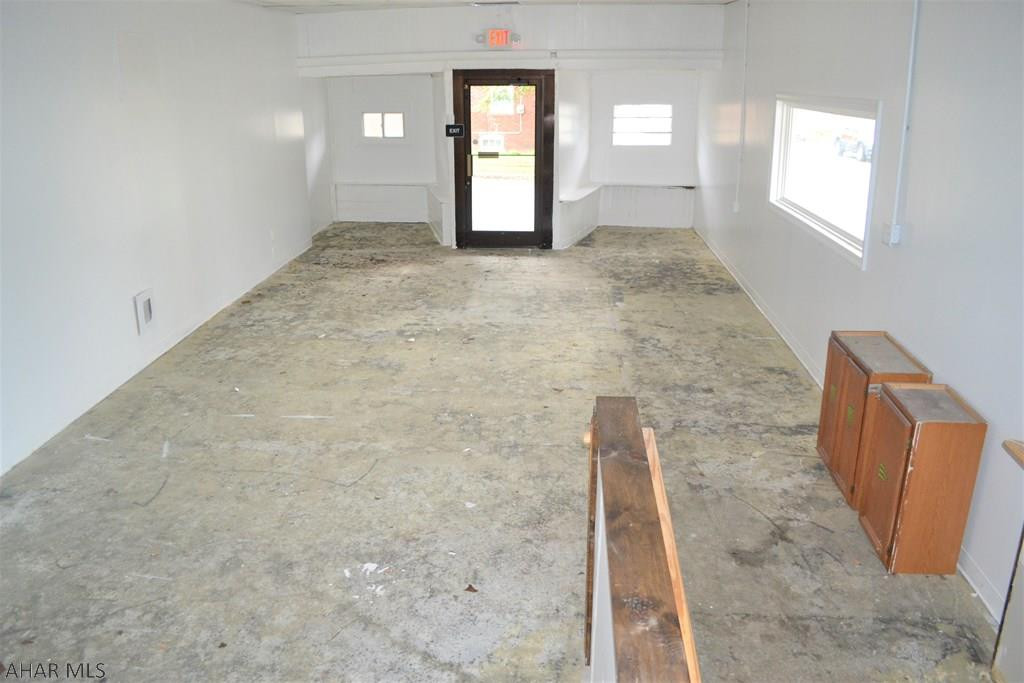 Toy Town - Commercial Sale