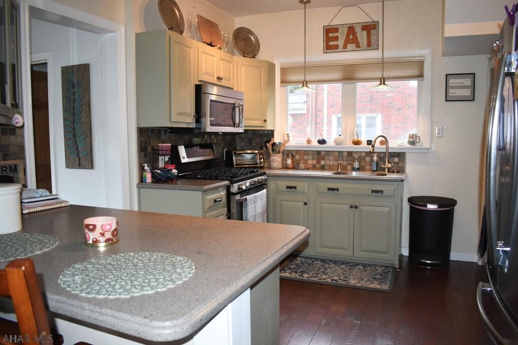 Llyswen - Residential