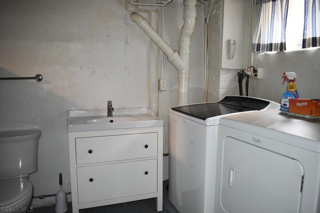 Llyswen - Residential