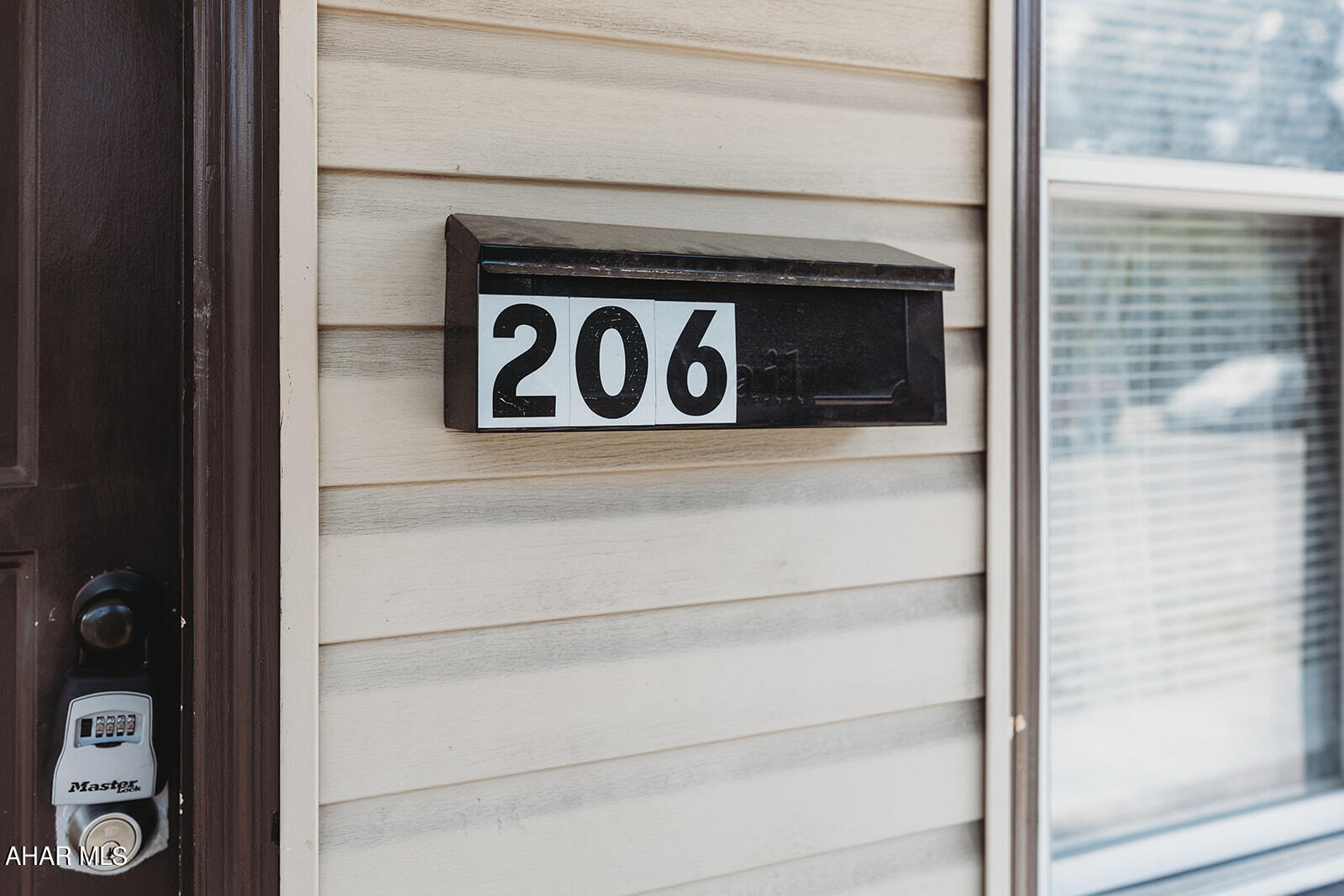 East End - Residential Income