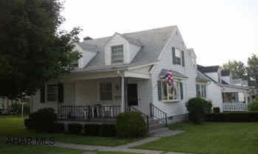 VERY NICE CAPE COD ON CORNER LOT. 3 OR 4 BEDROOM, 2 BATH, INTEGRAL GARAGE.