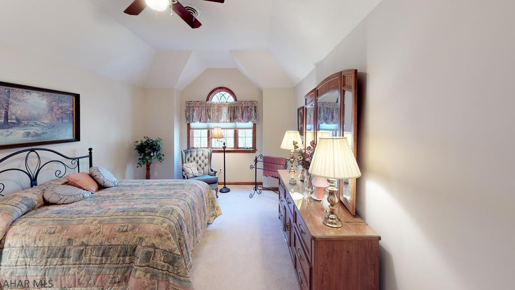 Stonehedge - Residential