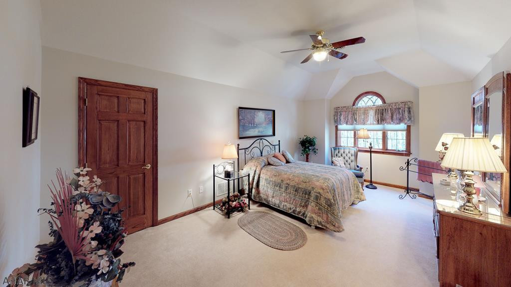 Stonehedge - Residential