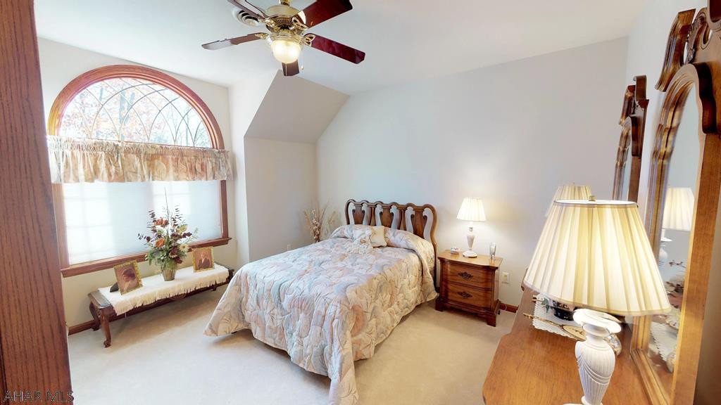 Stonehedge - Residential