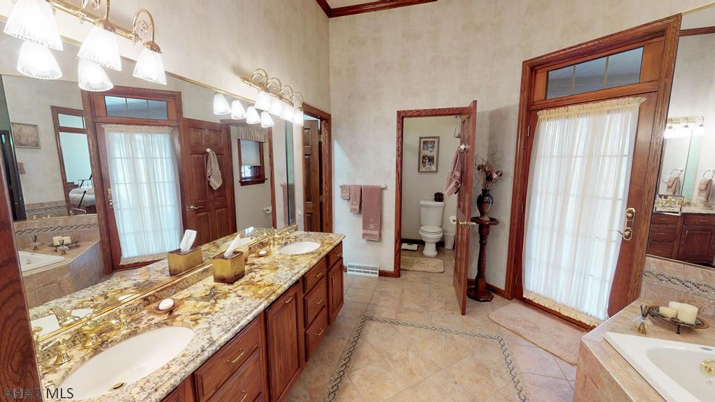 Stonehedge - Residential