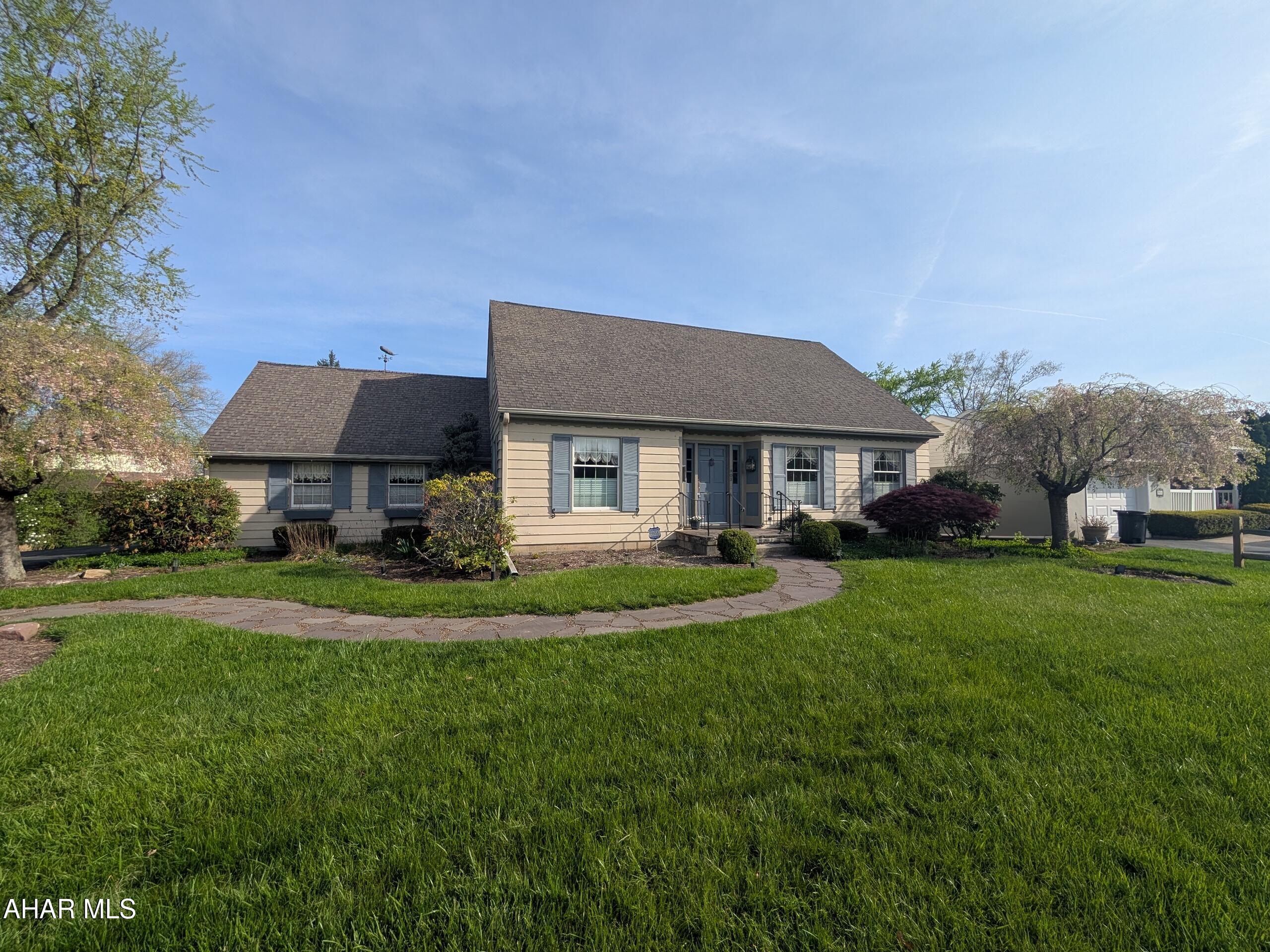 Hollidaysburg - Residential