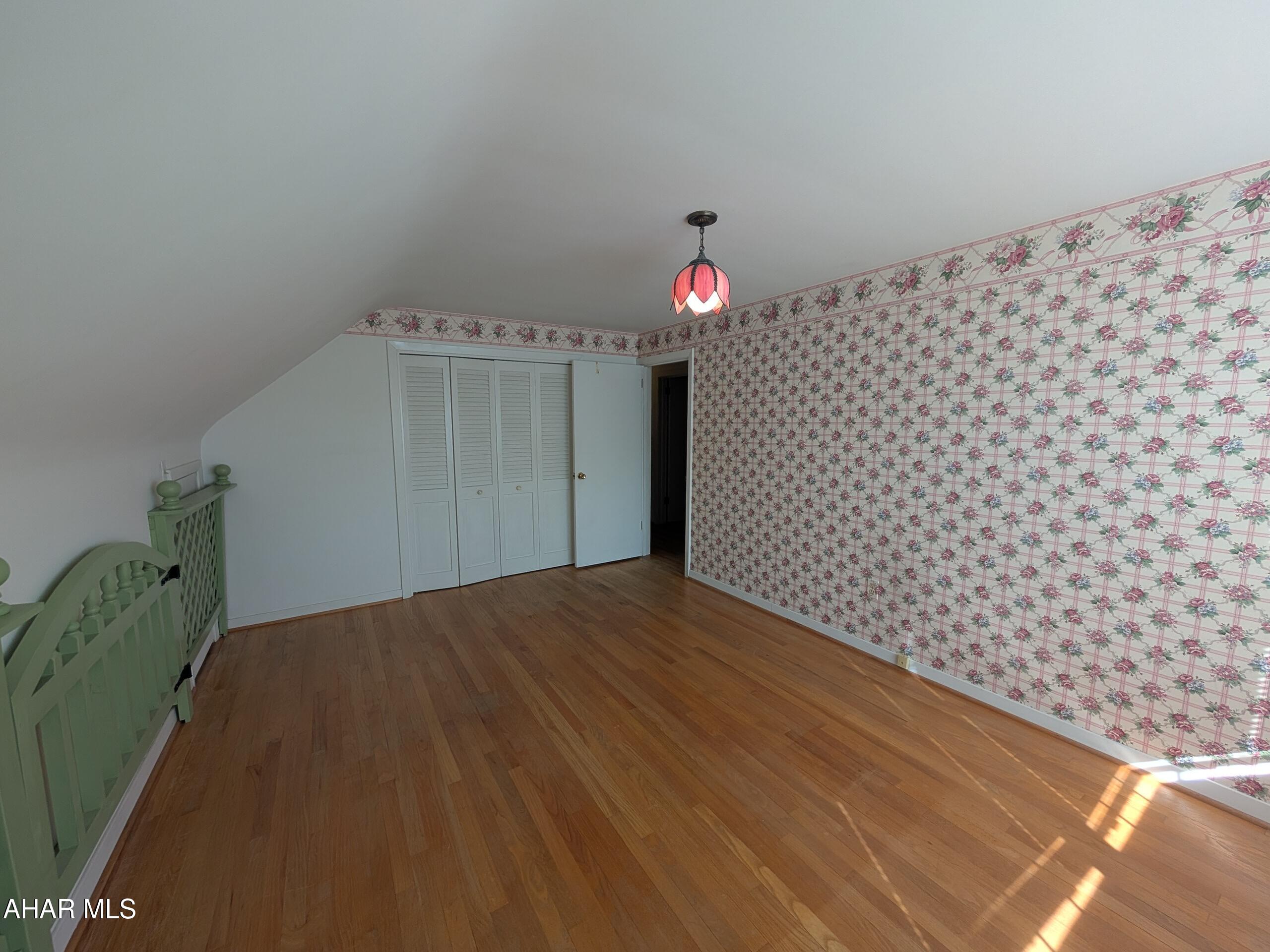 Hollidaysburg - Residential