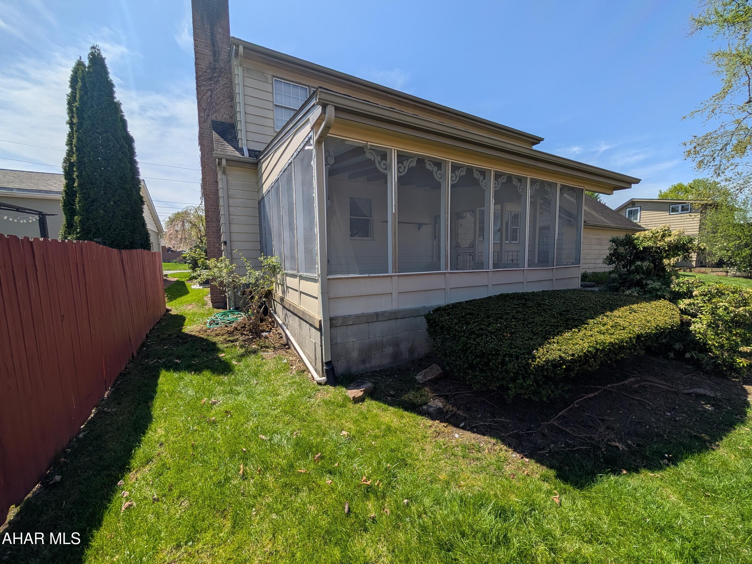 Hollidaysburg - Residential