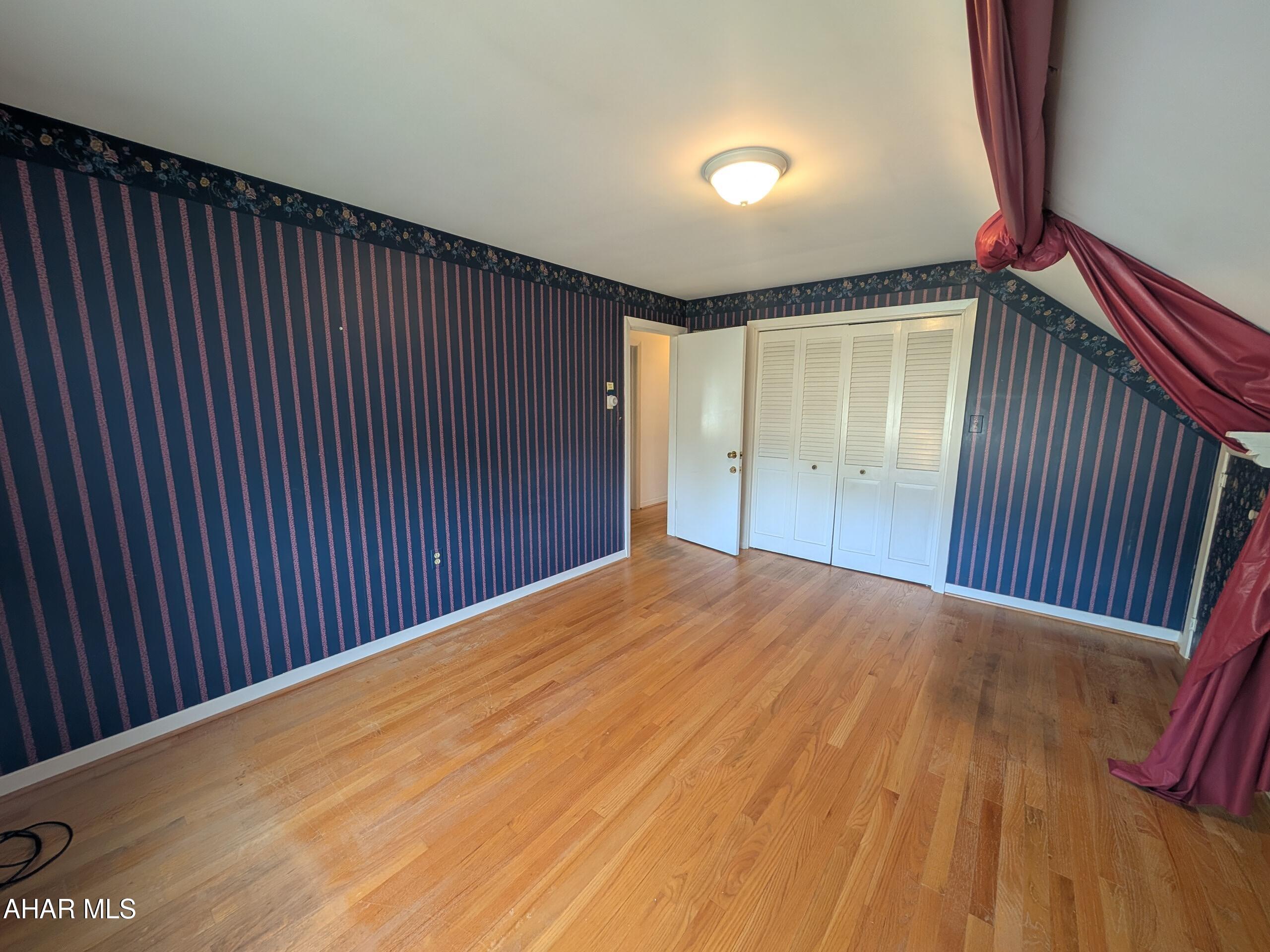 Hollidaysburg - Residential