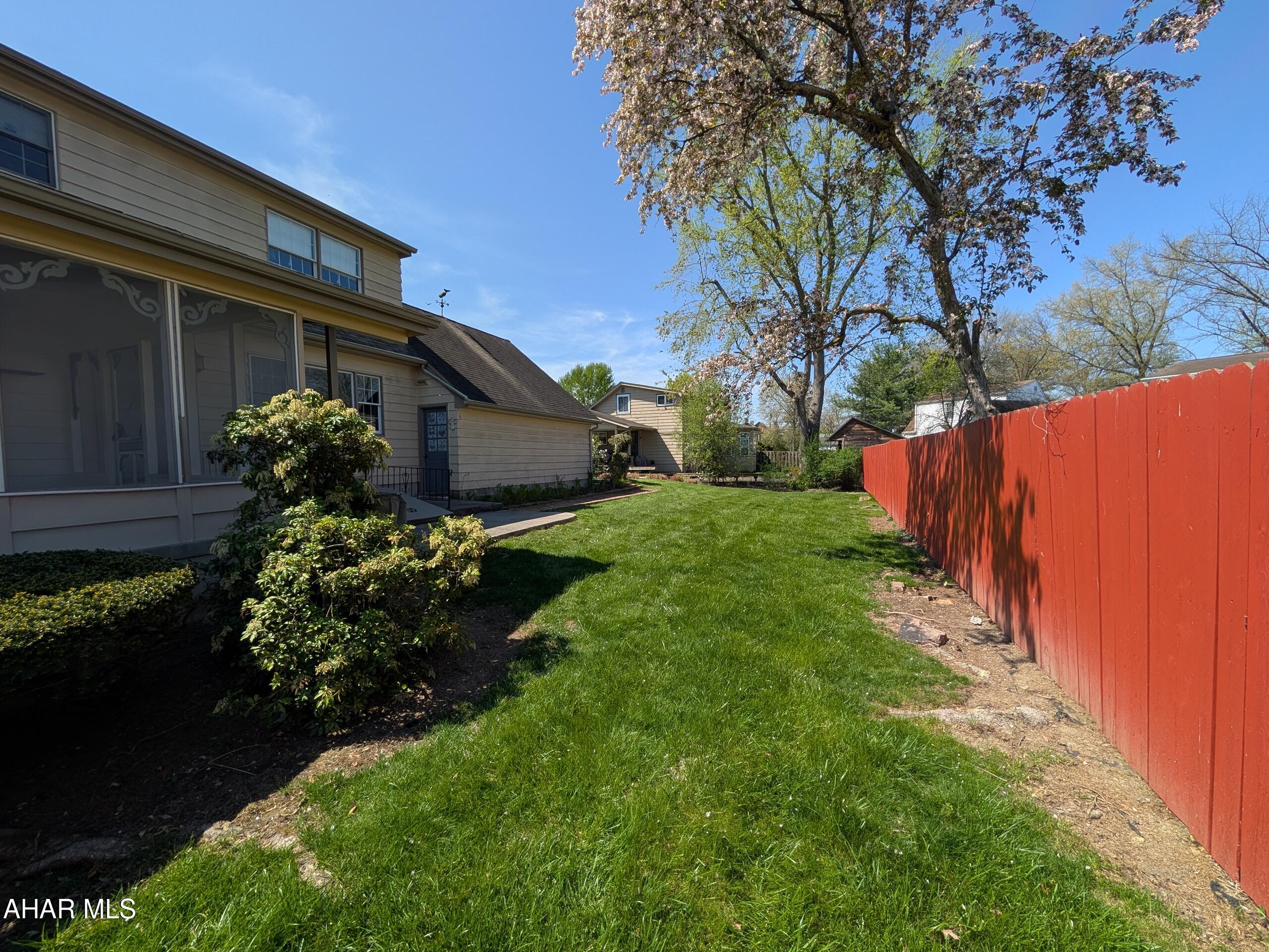 Hollidaysburg - Residential