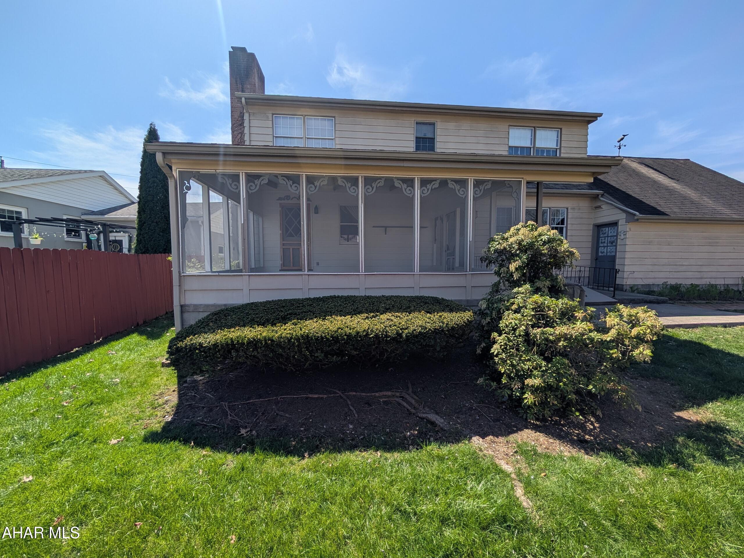 Hollidaysburg - Residential