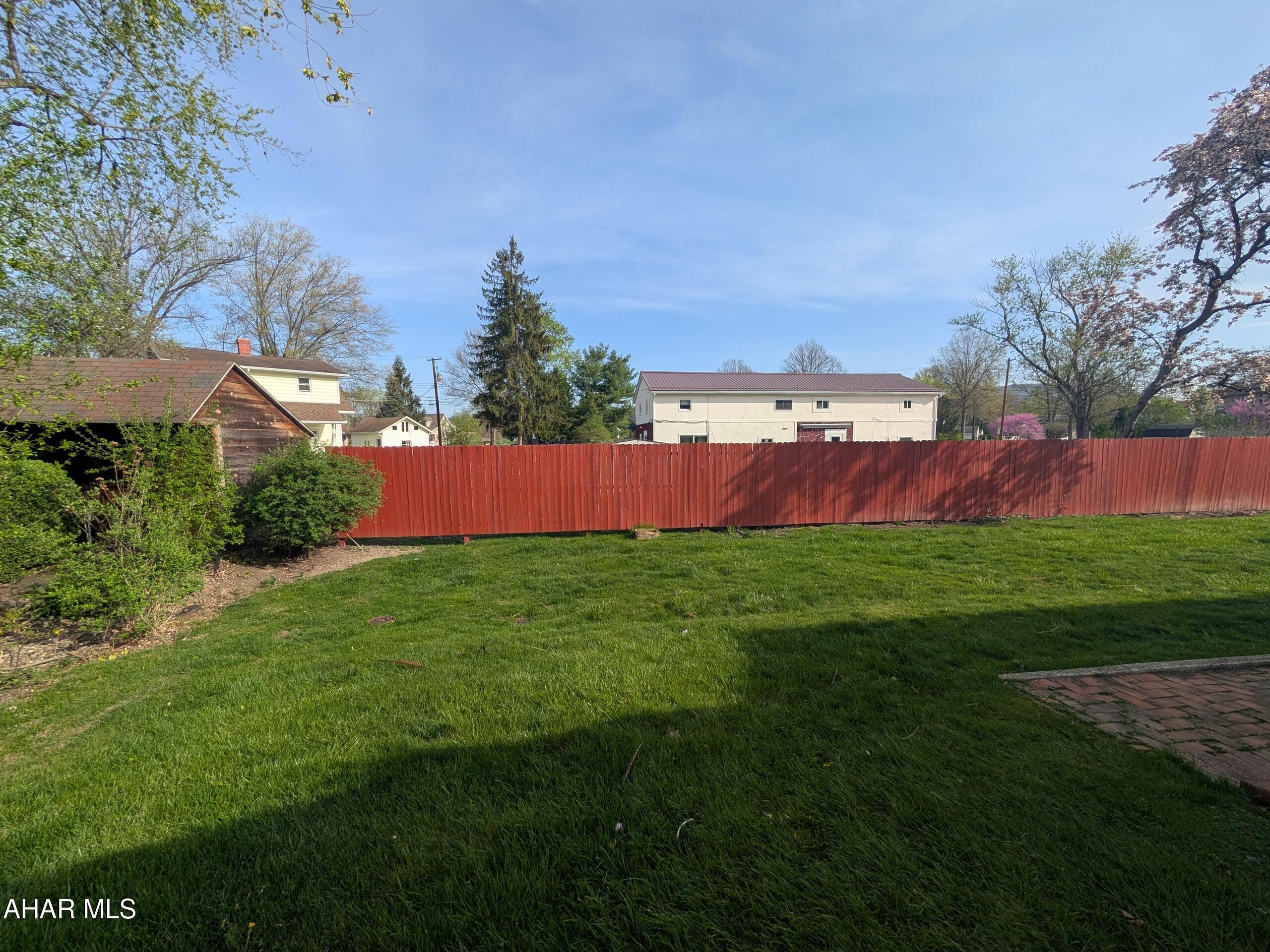 Hollidaysburg - Residential