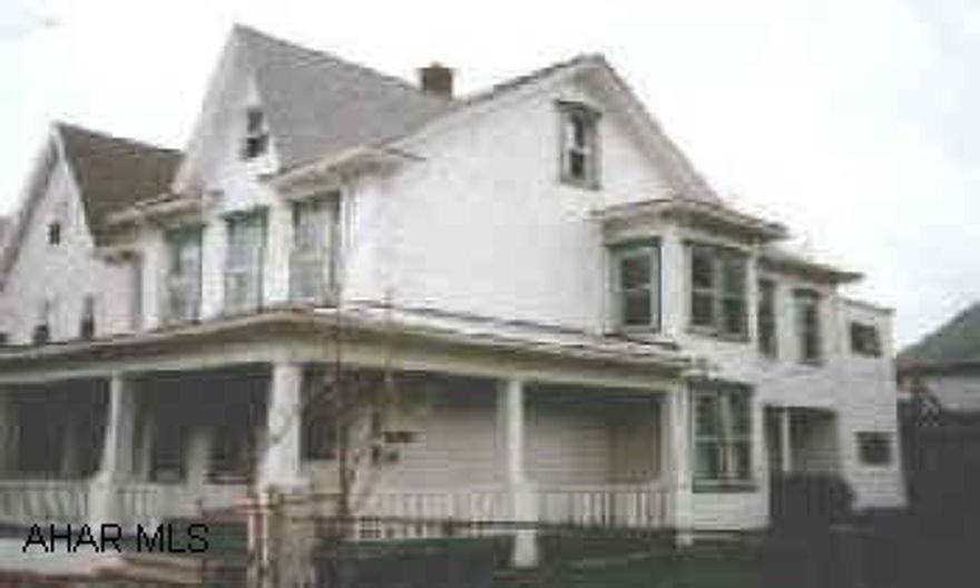 2 -2BR apartments $319 per each student. 4 students presently renting. Owner pays utilities. 2 -2BR apartments $319 per each student. 4 students presently renting. Owner pays utilities.