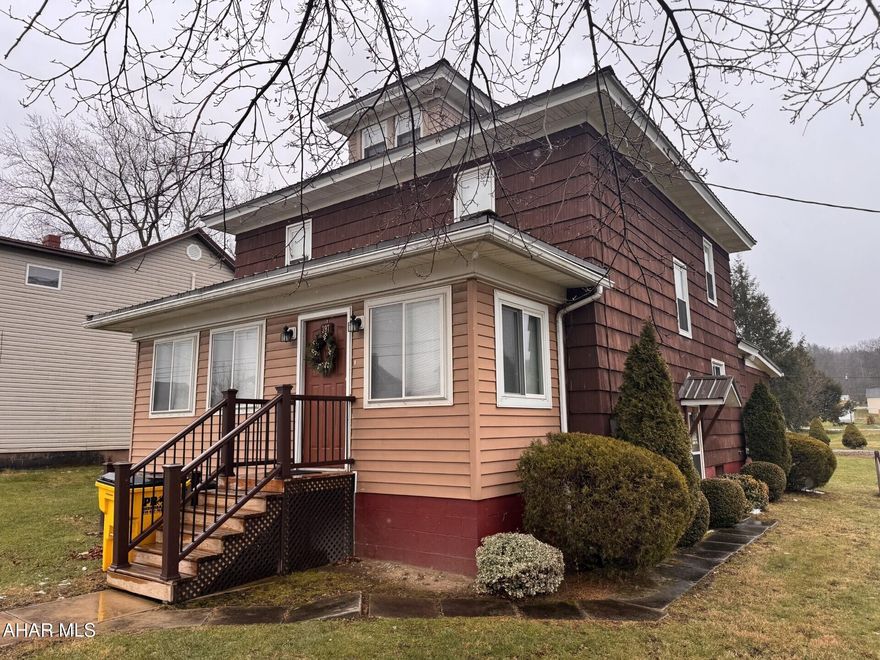 2 story 3-4 bedroom home on 100' x 150' level corner lot.  Spacious kitchen.  Oil, forced air heat.  Newer metal roof.  24' x 24' carport.  Priced to sell at $114,900