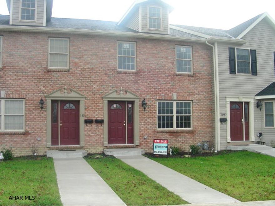 Gorgeous brand new construction 3 bedroom townhouse in Hollidaysburg borough - upscale & roomy! Beautiful eat-in kitchen with island & ceramic tile floor, dining room has hardwood floors, & 2.5 baths with ceramic tile floors. Family room, laundry & garage on lowest level. Gorgeous master suite with huge walk-in closet & ceramic bath. Breathtaking views from every window, lighted sidewalks, lawn & snow care for small monthly fee. Agent has ownership interest.