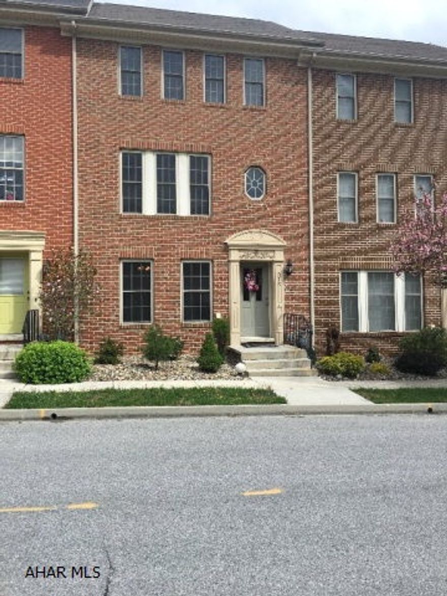 Elegant, recently updated townhouse in a very desirable neighborhood!  This spacious 3 floor, 3 bedroom, 2.5 bath won't last long!  First floor suite fts large jacuzzi bath.  Very well manicured fenced in back yard which leads to the off street parking.  Also included is a community park with pavilion, fire pit and playground!  Make this your dream home!