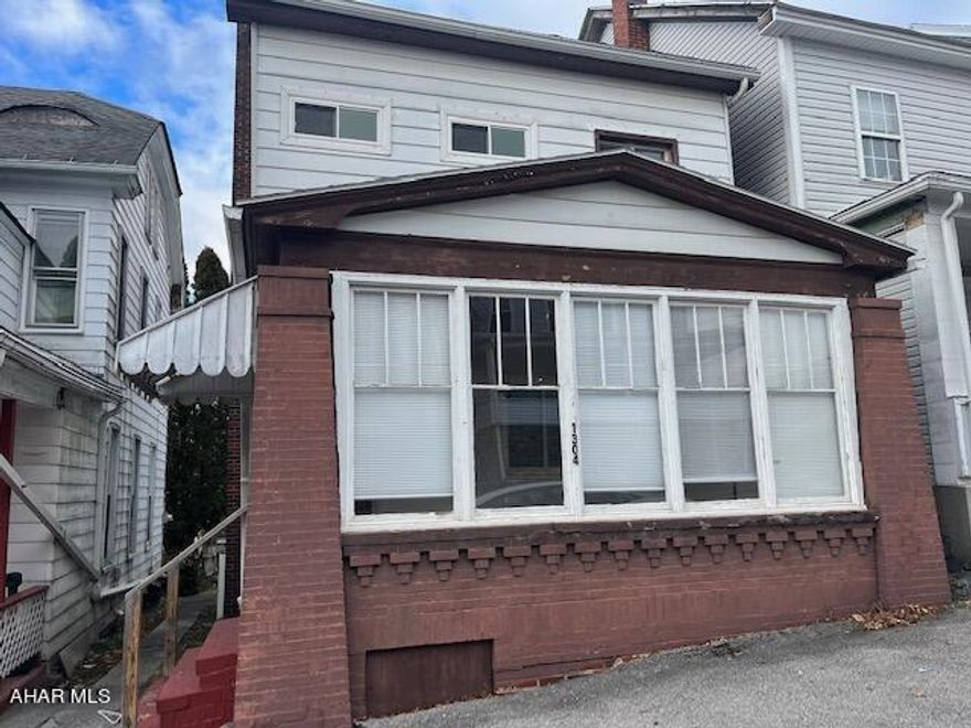 REDUCED-MOTIVATED SELLER-BRING AN OFFER!!! Great investment property was previously rented until December for $716/ month. With some updates there is possibilities for higher rent or purchase for your own home.  Off street parking in the rear of the property. Call today for a tour!!