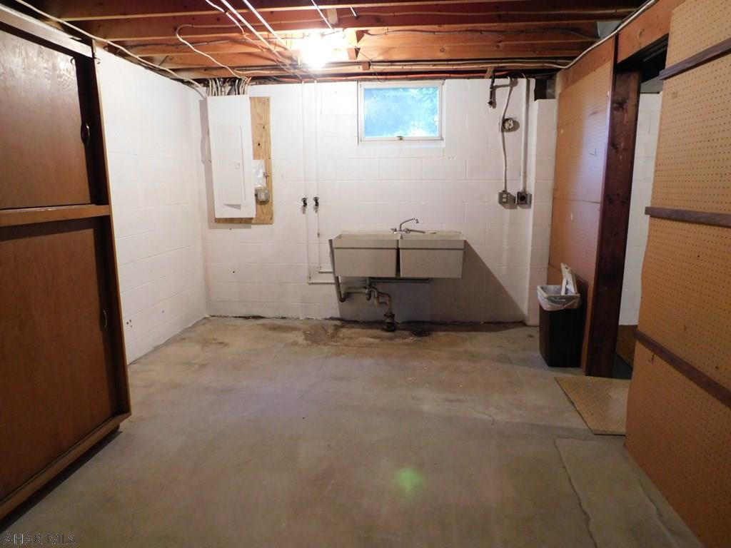 Unknown - Residential