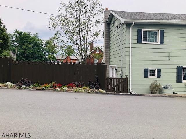 Unknown - Residential