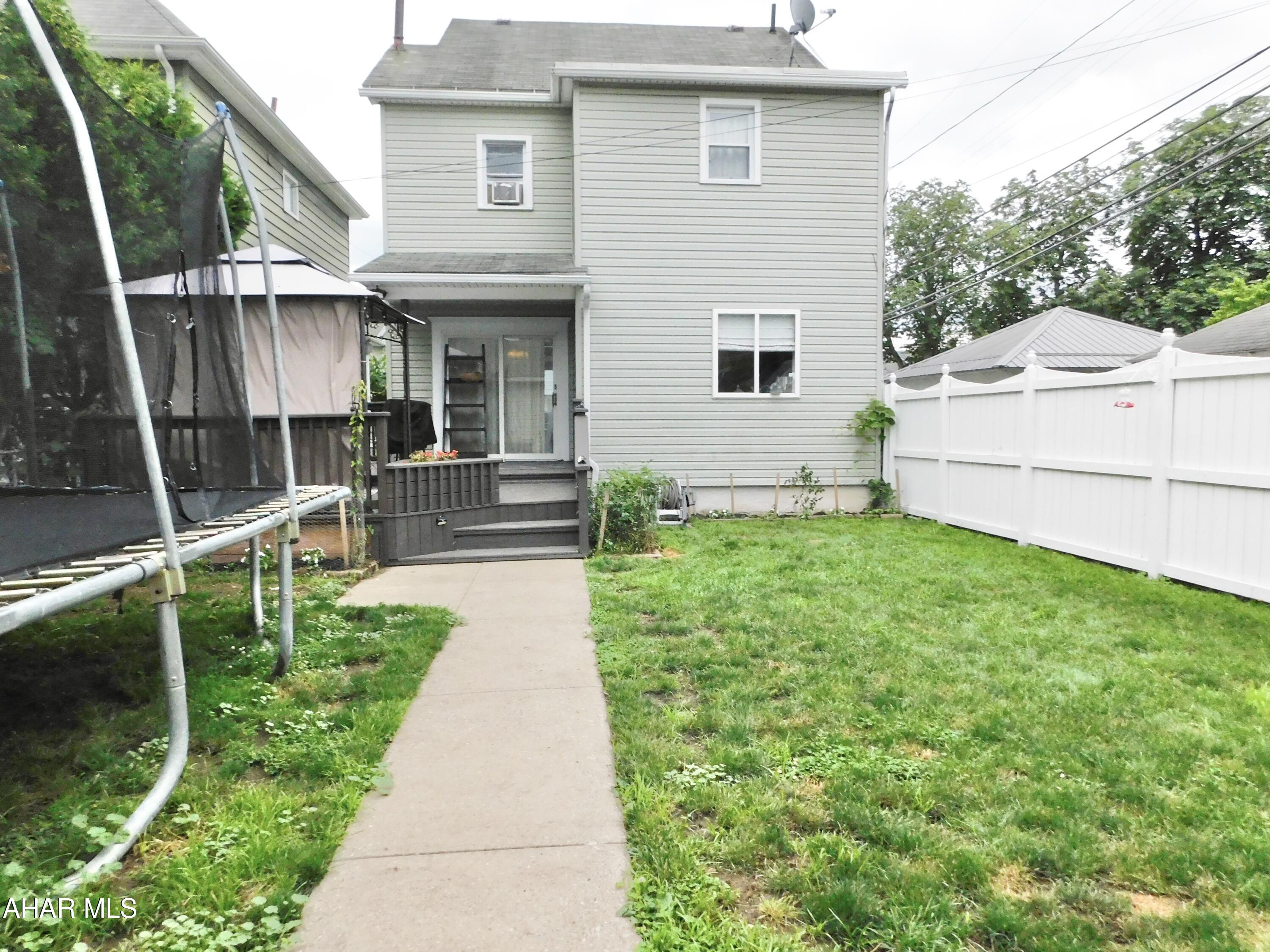 Juniata - Residential