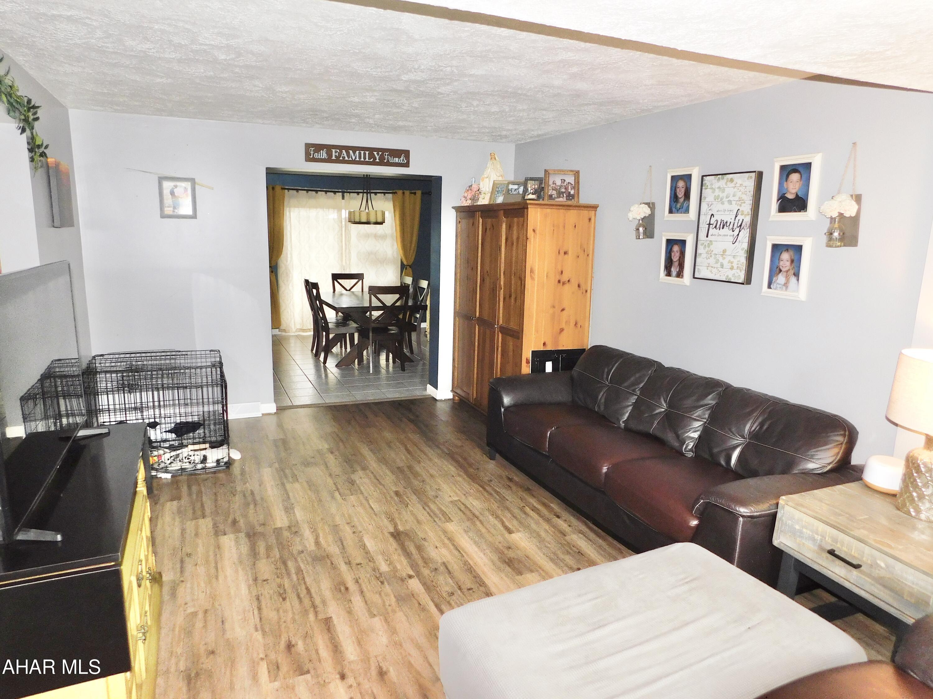 Juniata - Residential