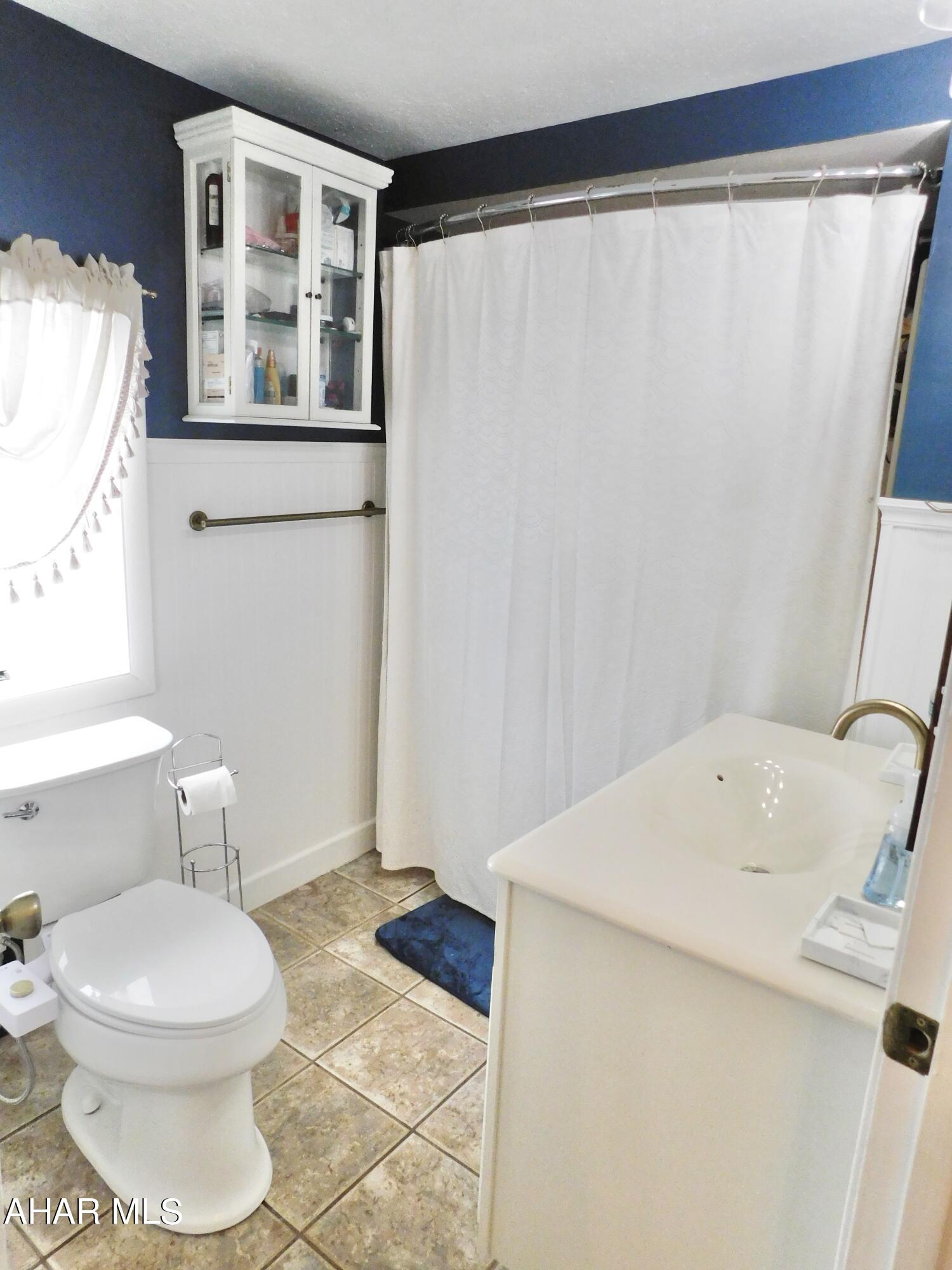 Juniata - Residential