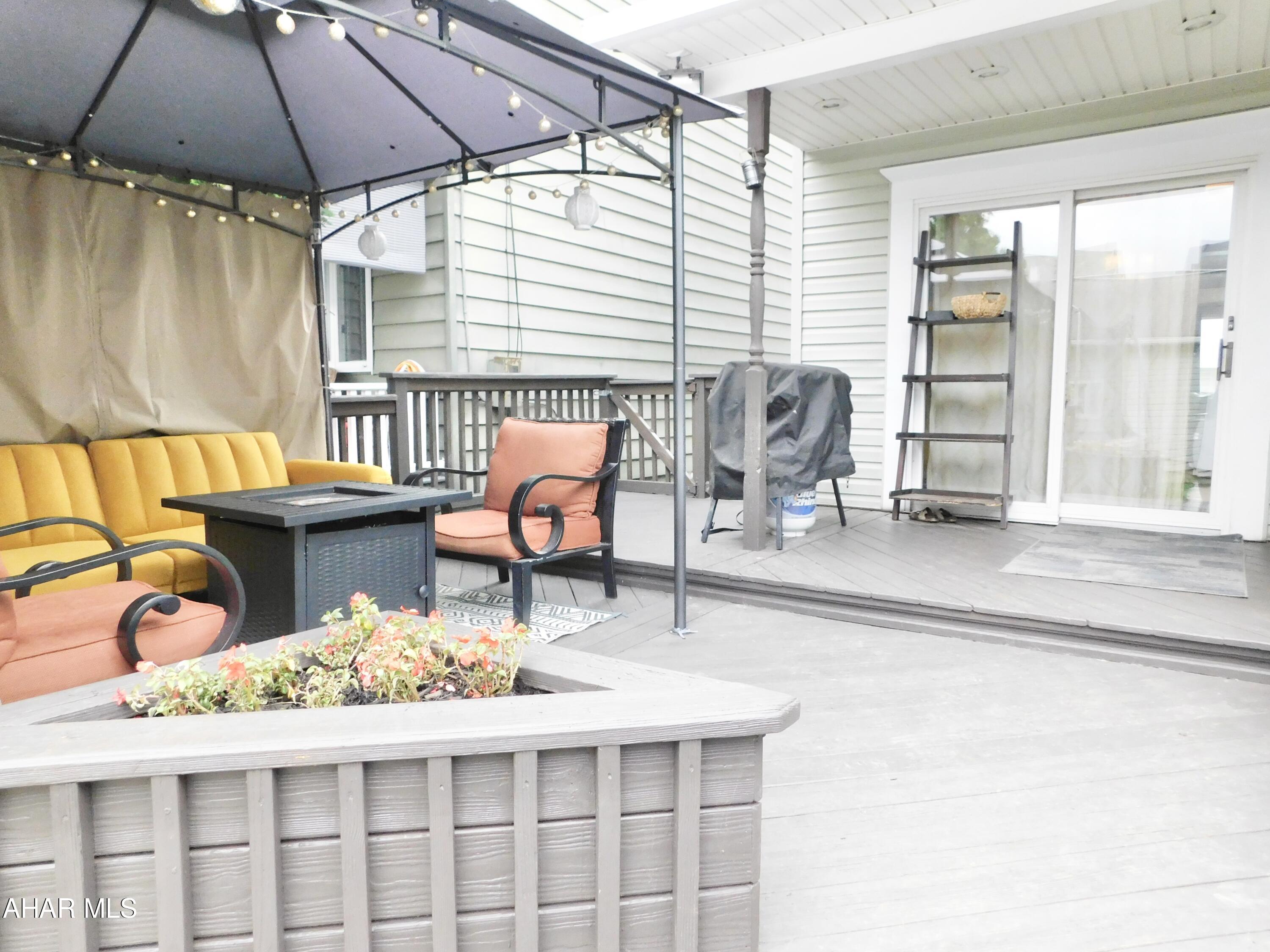 Juniata - Residential