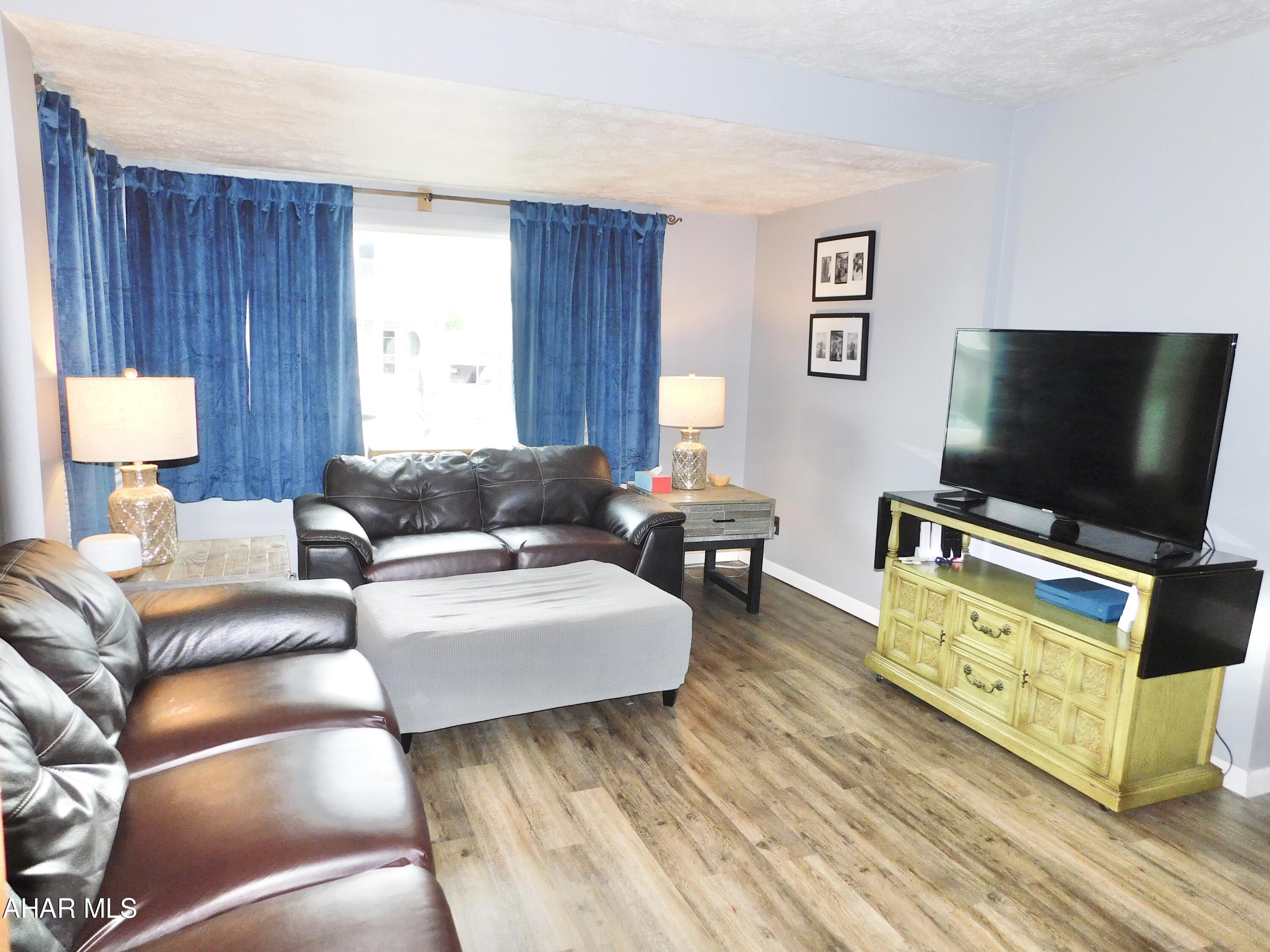 Juniata - Residential