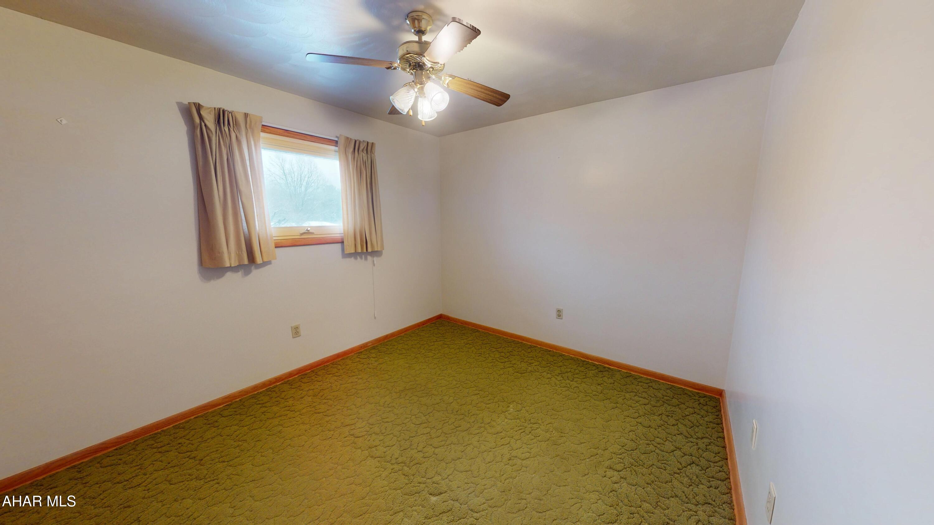 Foot of Ten - Residential