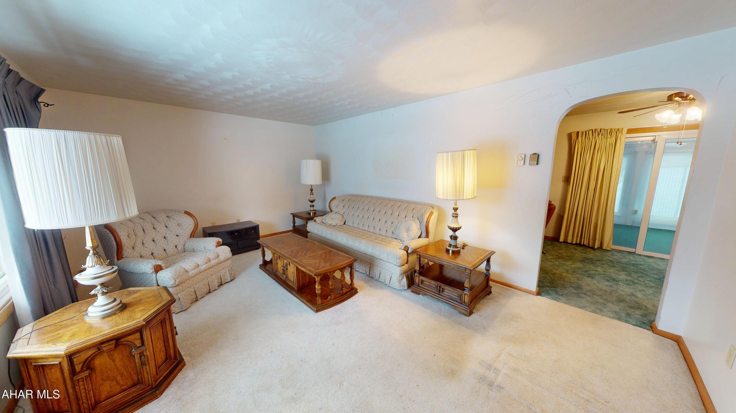 Foot of Ten - Residential