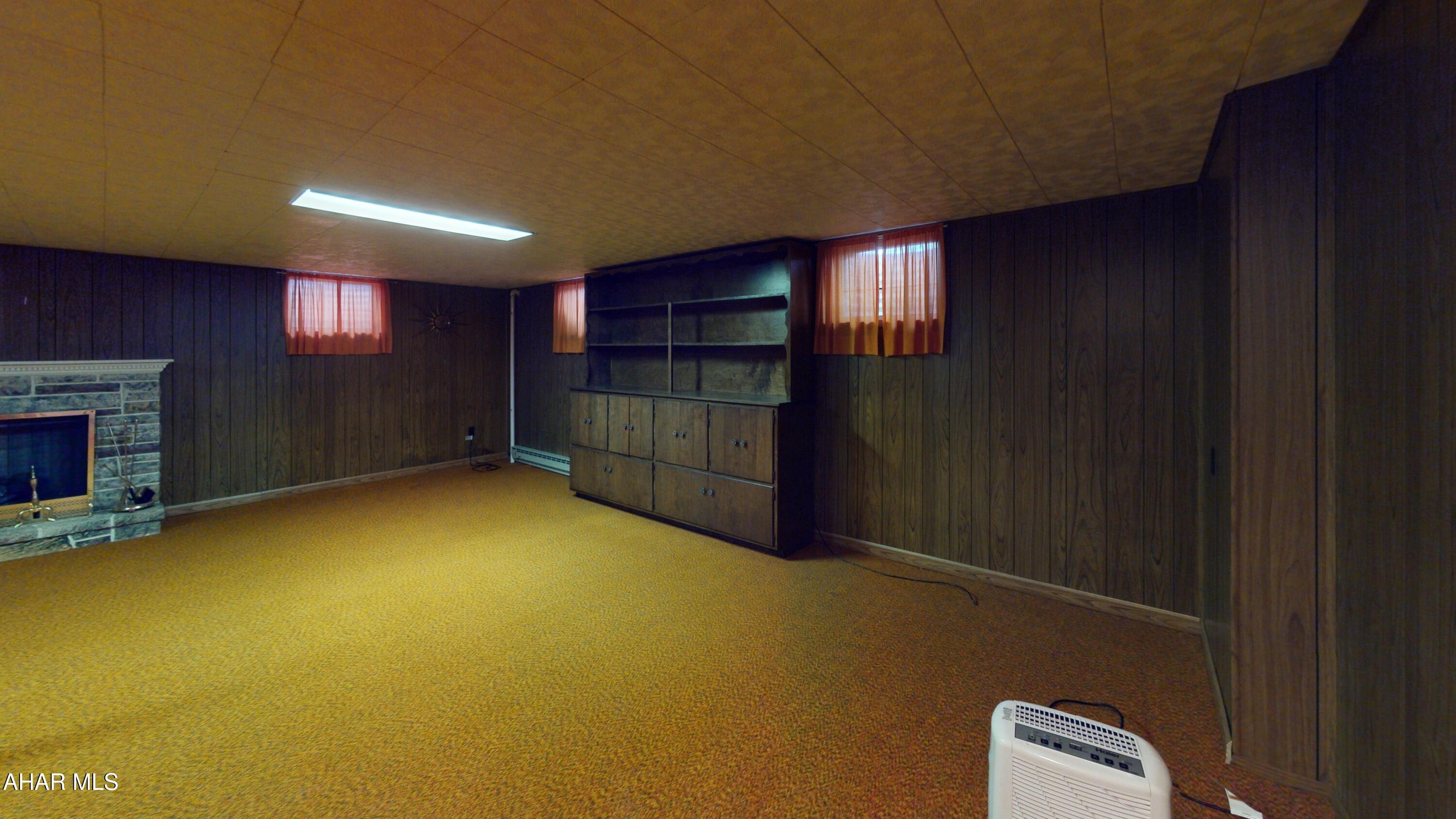 Foot of Ten - Residential