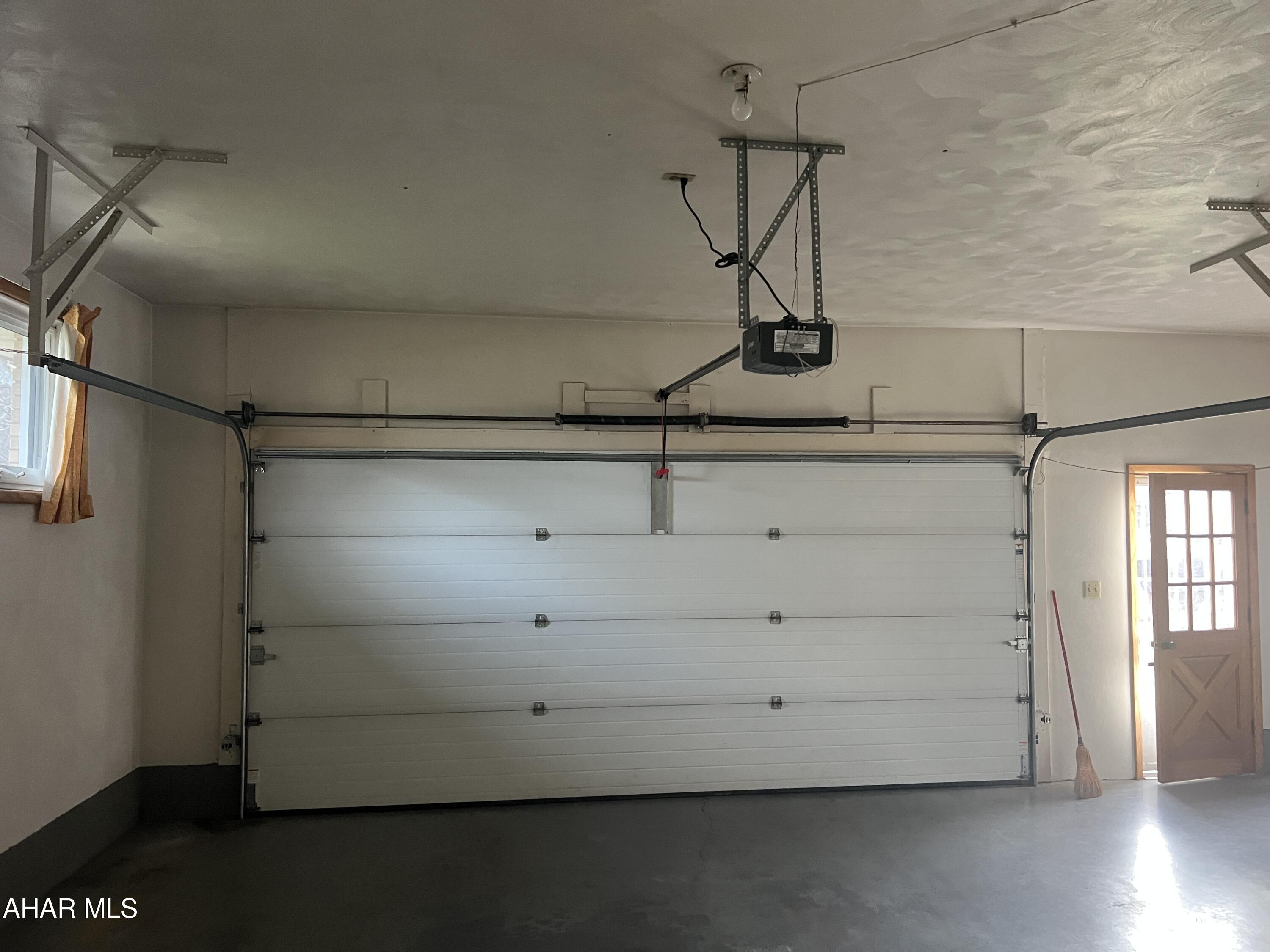 Foot of Ten - Residential