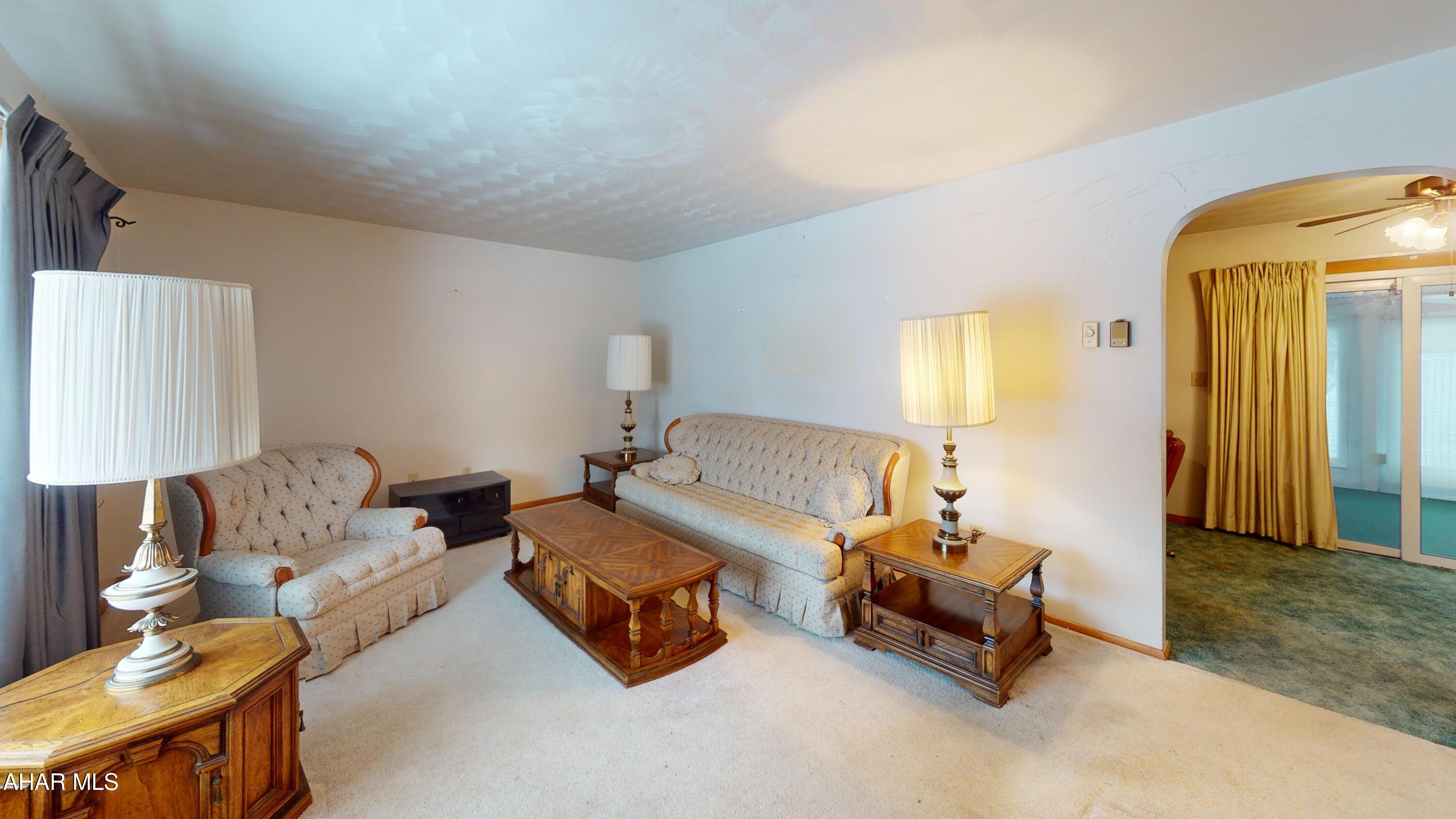 Foot of Ten - Residential