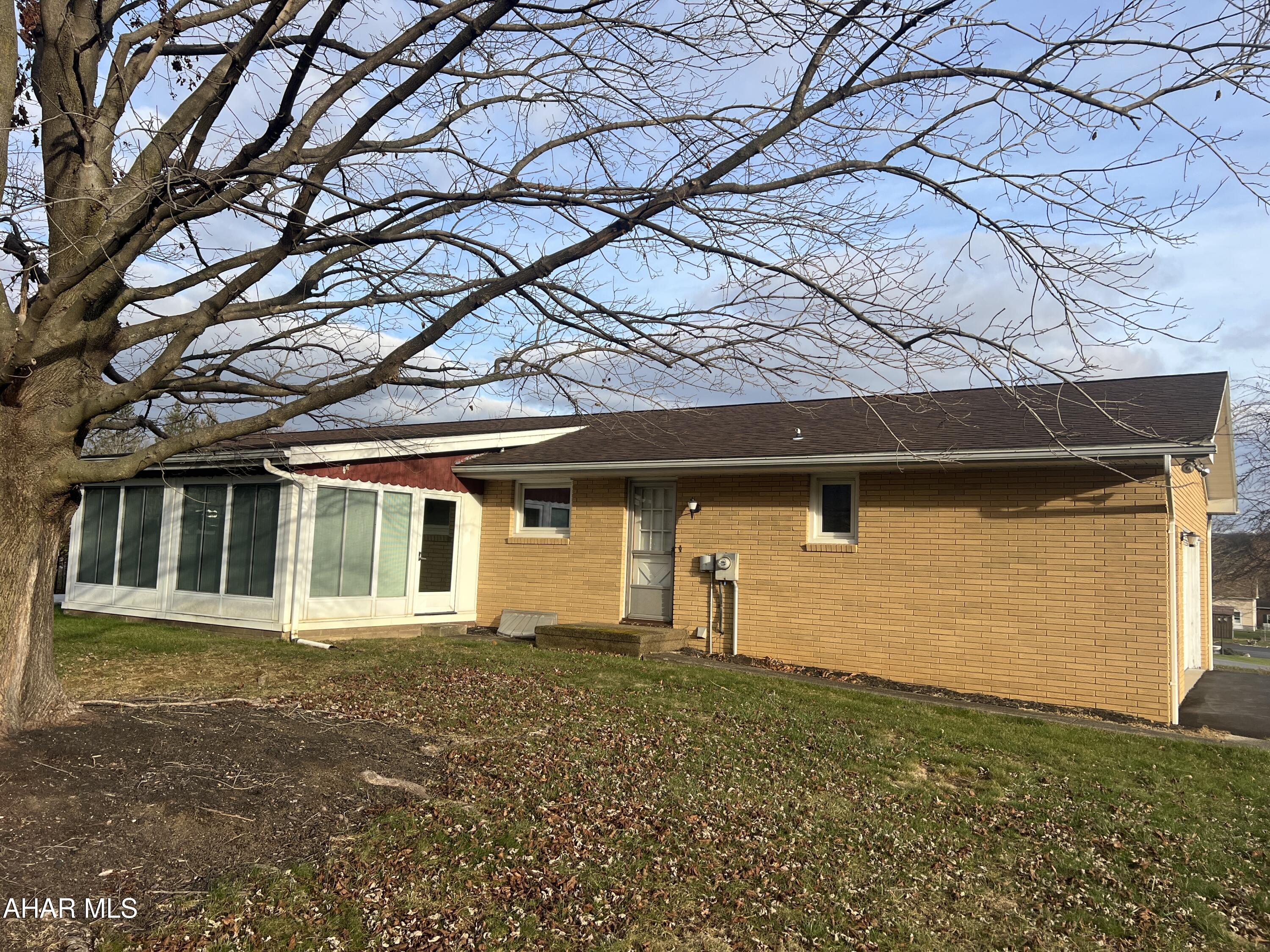 Foot of Ten - Residential