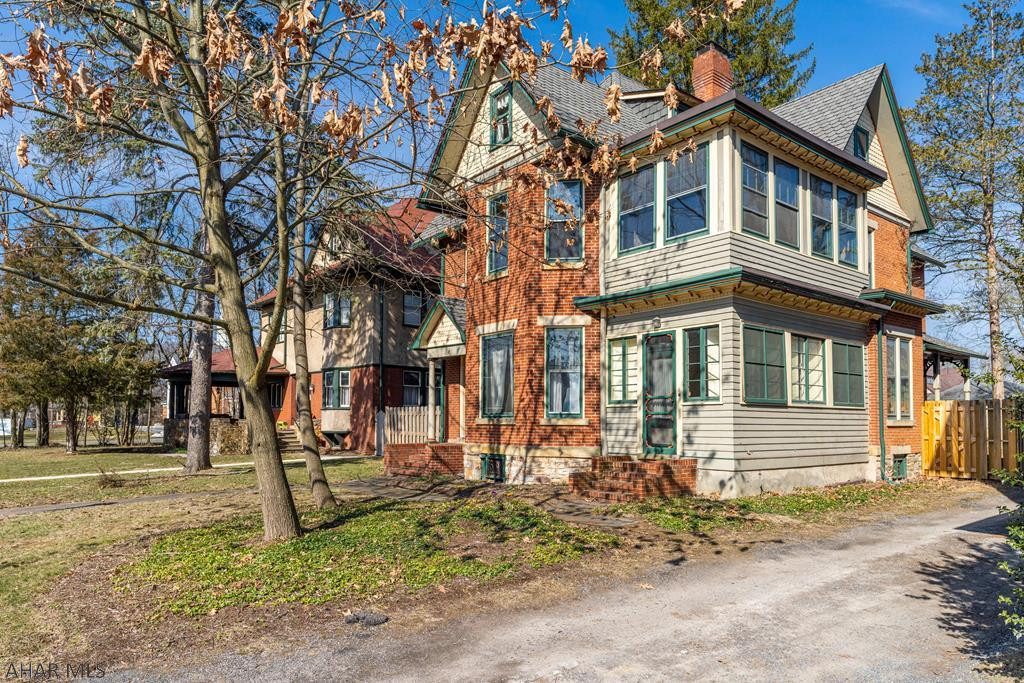 Hollidaysburg - Residential