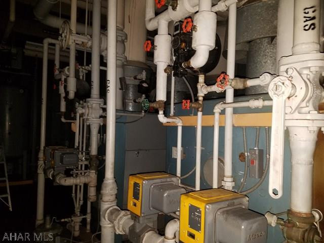 Unknown - Commercial Sale