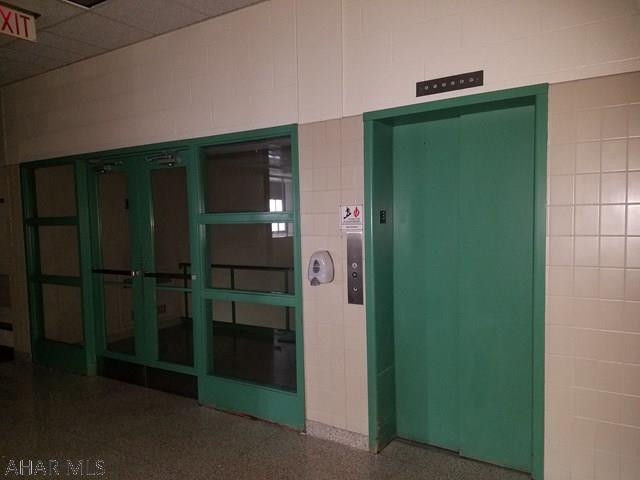 Unknown - Commercial Sale