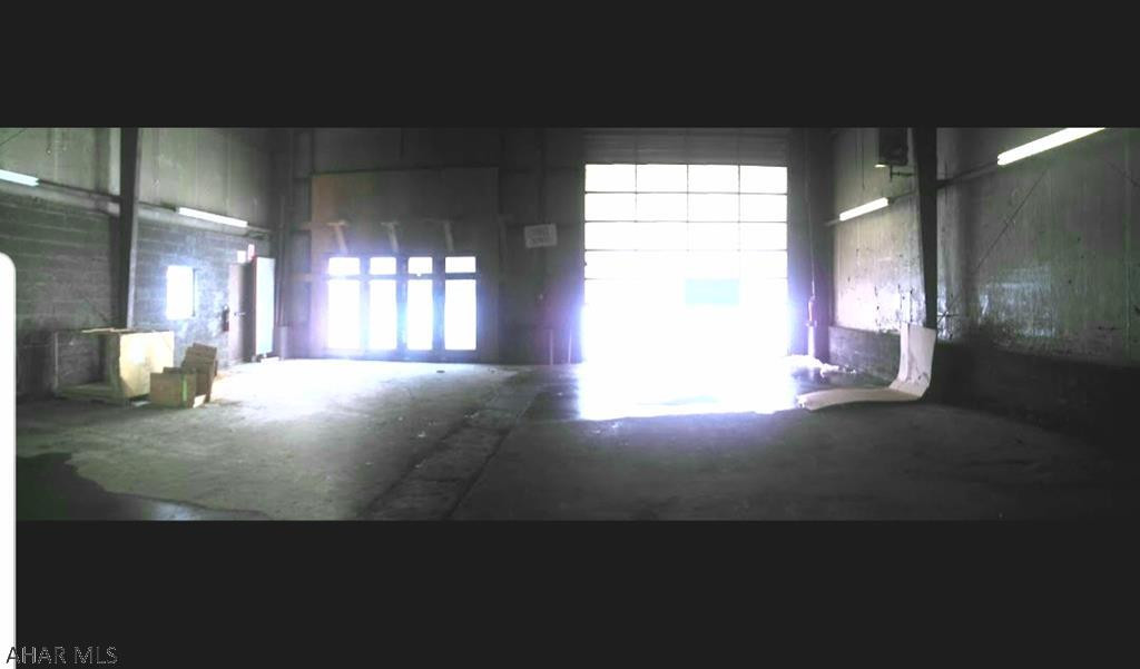 Unknown - Commercial Sale