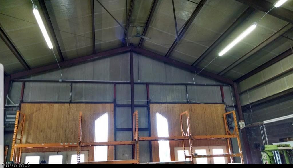 Unknown - Commercial Sale