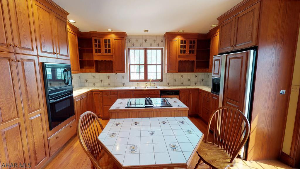 Mansion Park - Residential