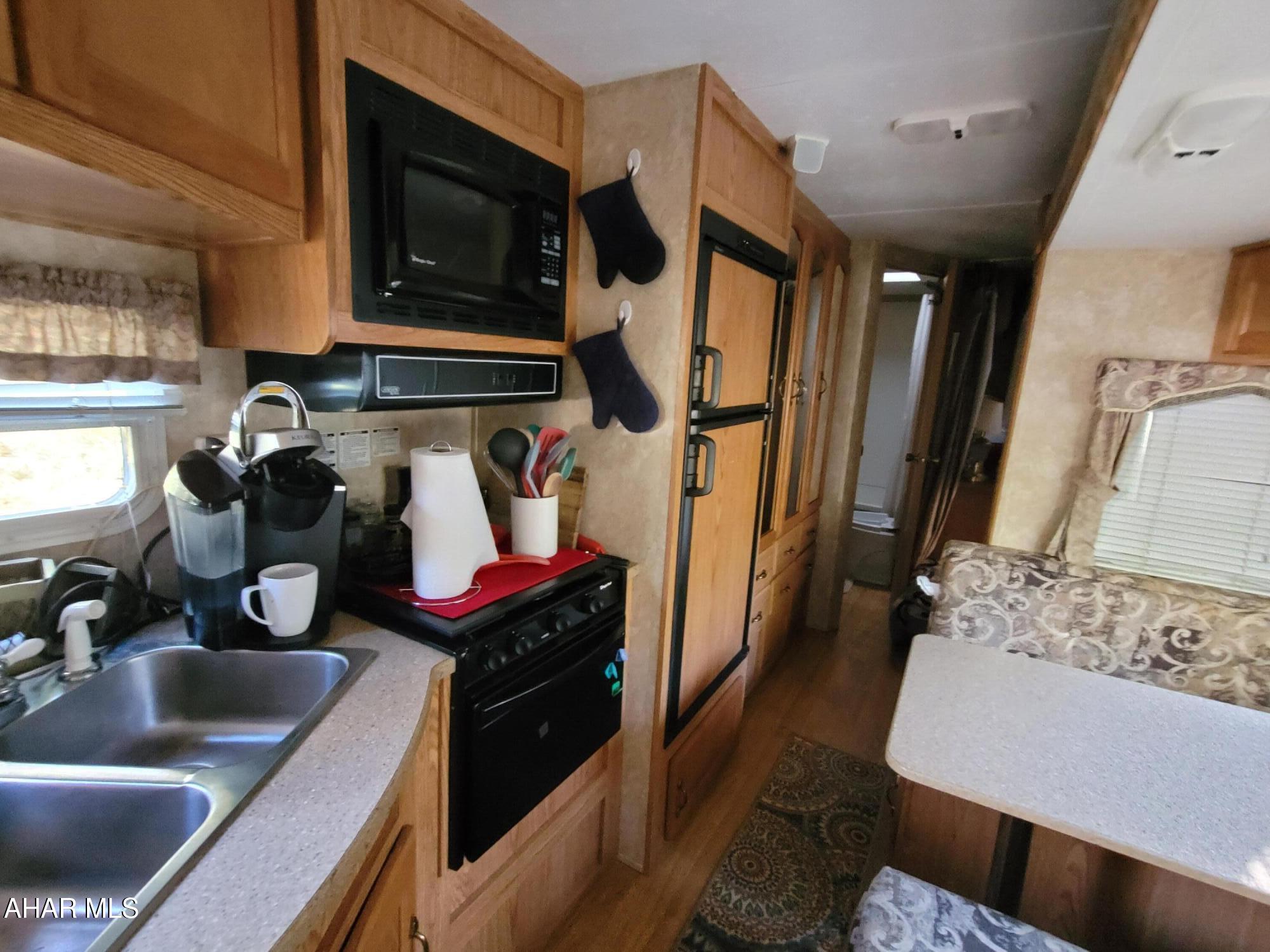 Glendale Yearound - Residential