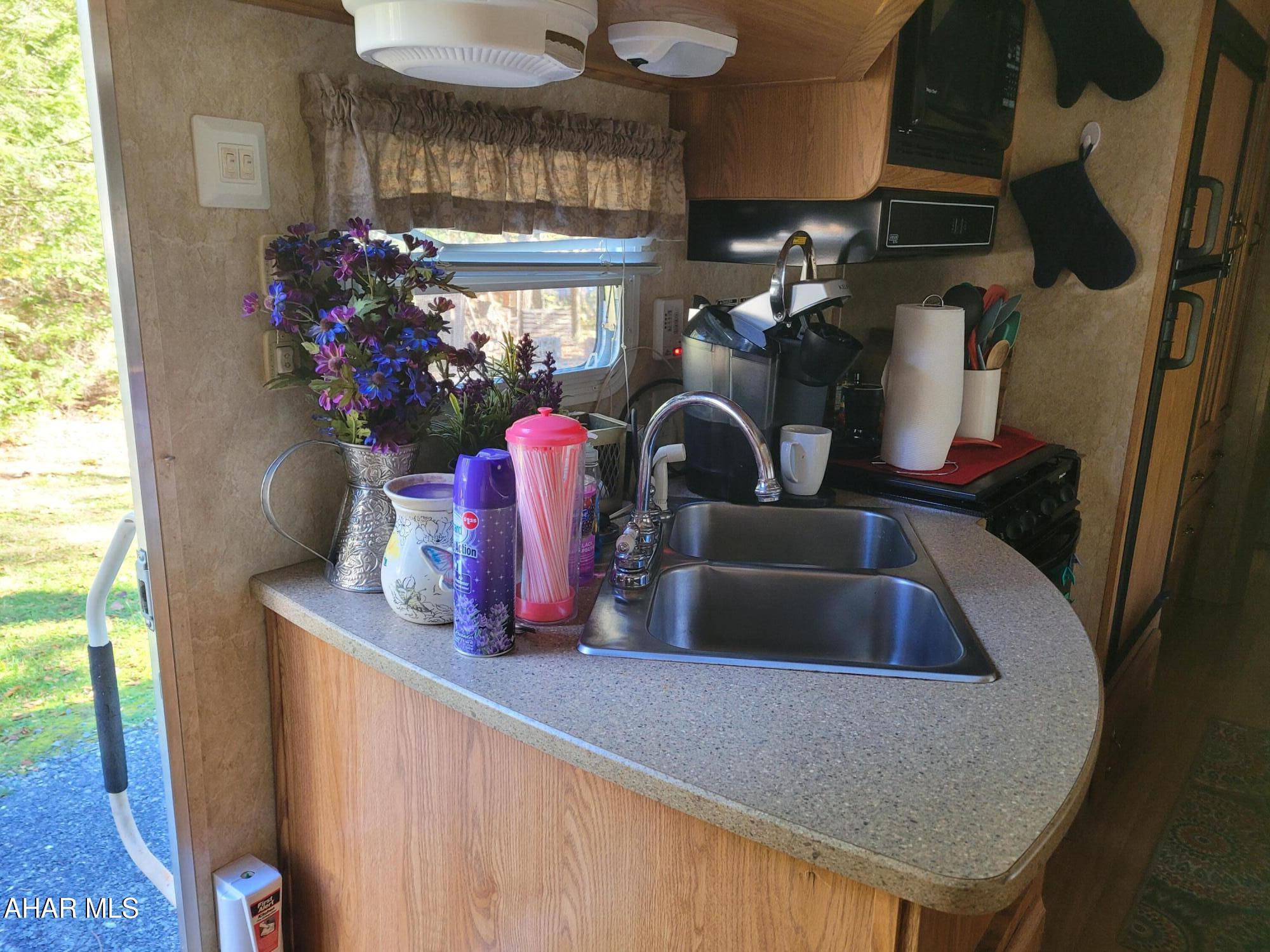 Glendale Yearound - Residential