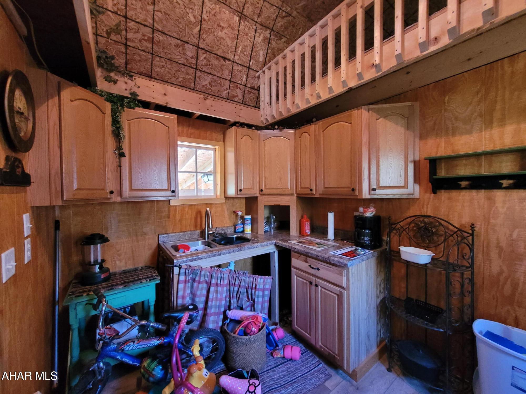 Glendale Yearound - Residential