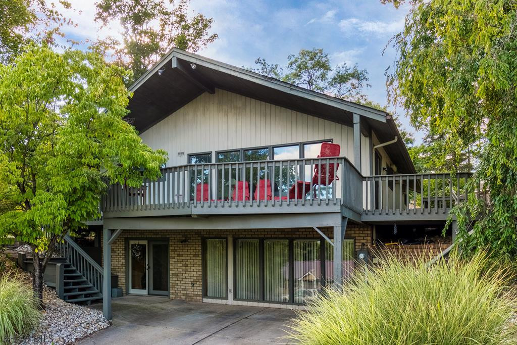 Holiday Manor - Residential